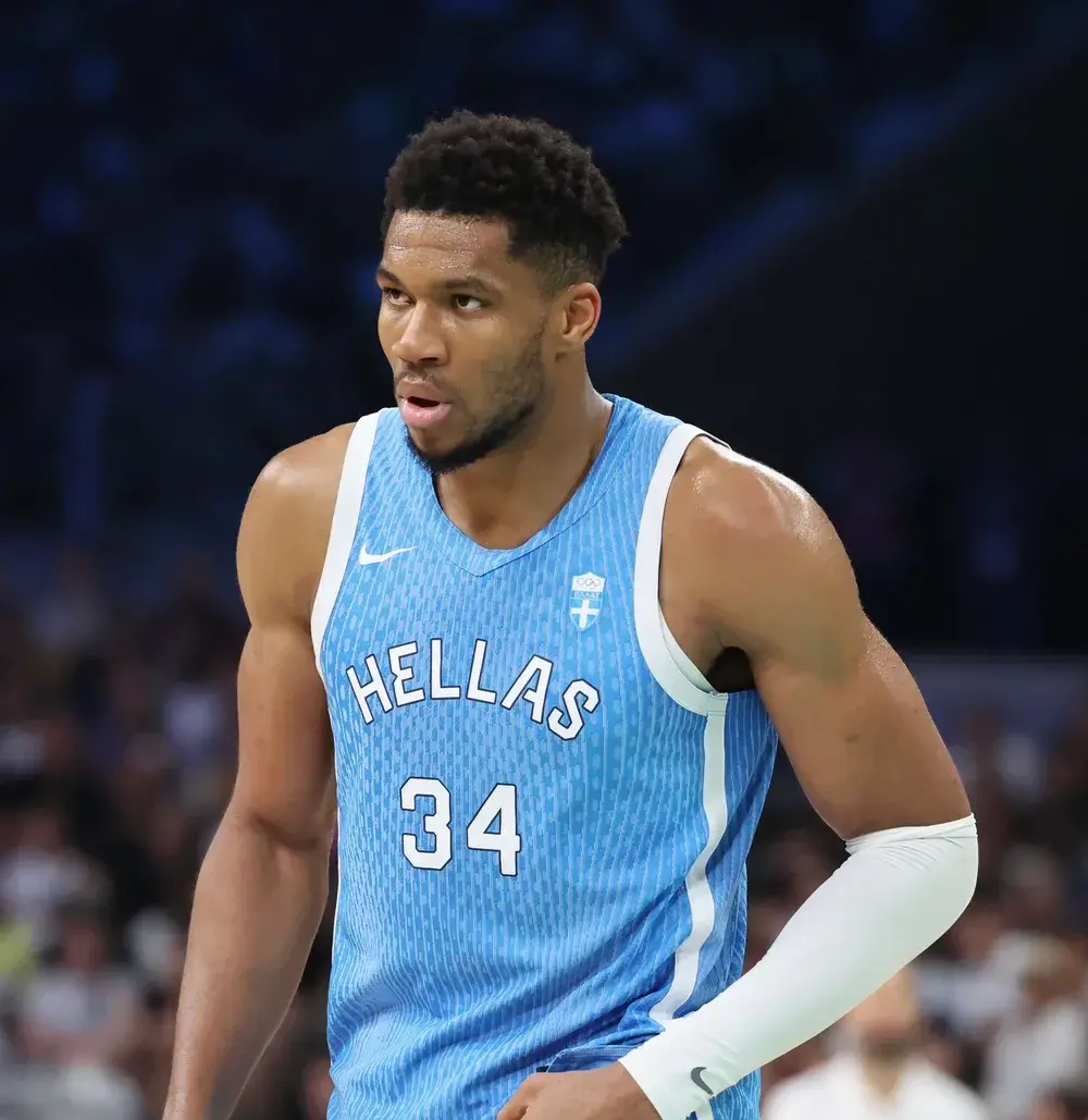 爱游戏APP-包含克里夫兰骑士围绕欧超杯伤情更新国际比赛日明尼苏达森林狼手感冰凉，拉齐奥调整名单备战足总杯瞬间刷屏的词条